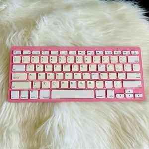 ROCKSOUL- BK 101 Bluetooth wireless keyboard Pink BK-101001PW for IOS or android